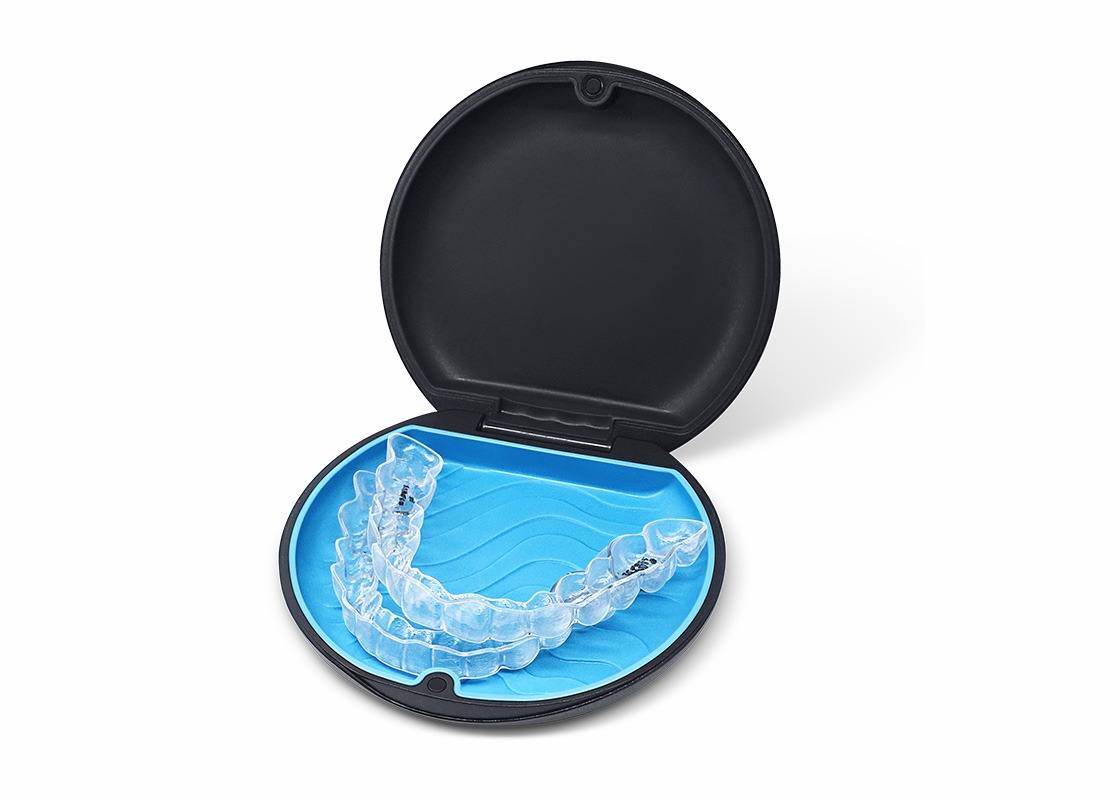 マウスピース型矯正装置